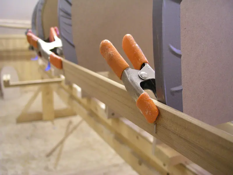 Cedar Wood strip boatbuilding